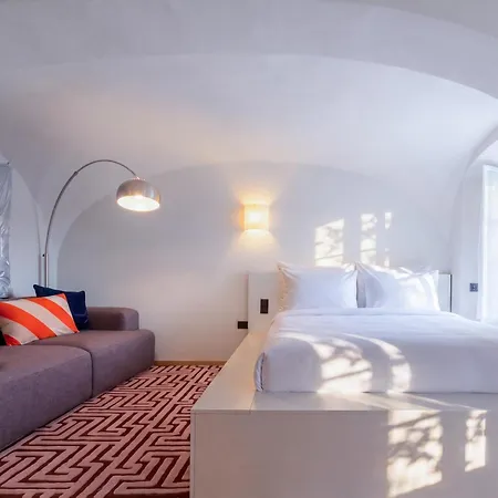 Apartment Micro